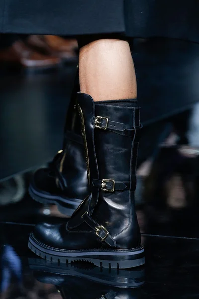 Look 53
